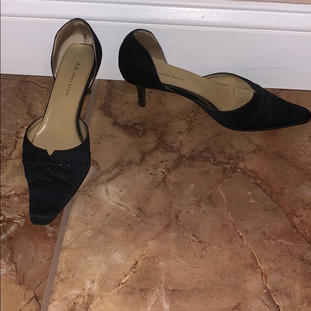 Navy Blue Kitten Heel Perfect